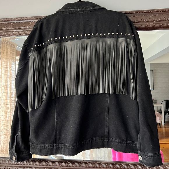 Missquided jean jacket - Picture 2 of 3